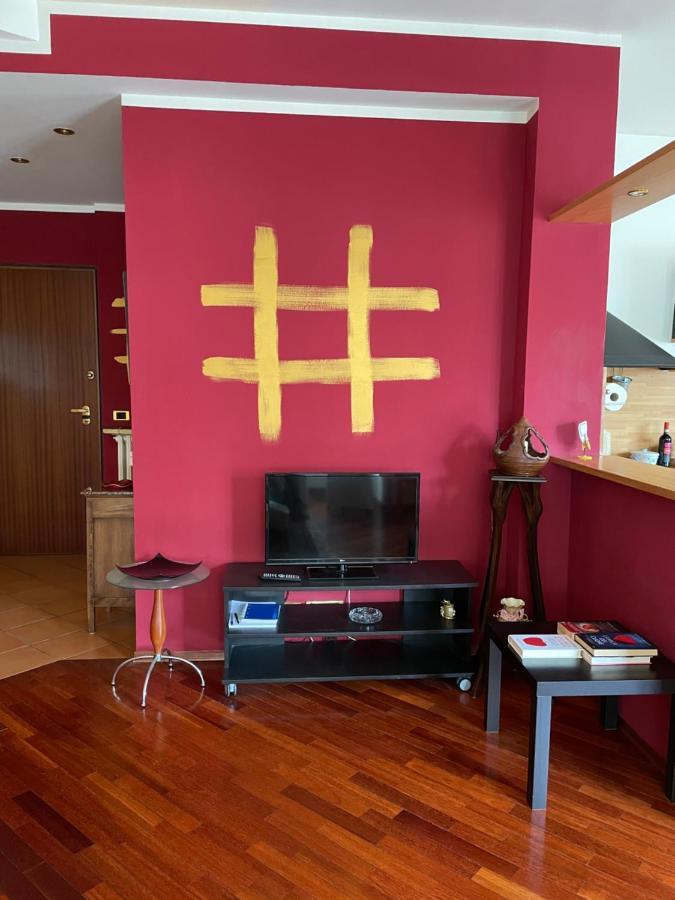 Zen Apartment Located In Turin Pre Hill Exterior foto
